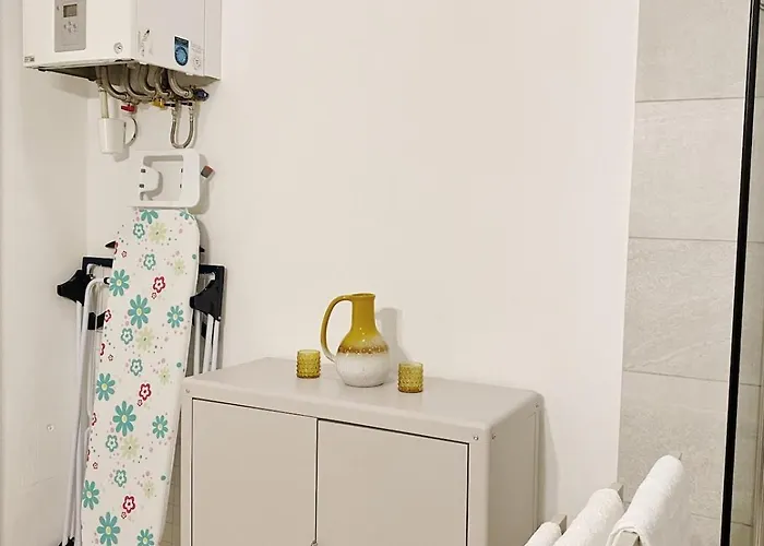 Apartamento Bright Ground-floor Near Main Station